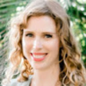 Meet your Posher, Stephanie handy